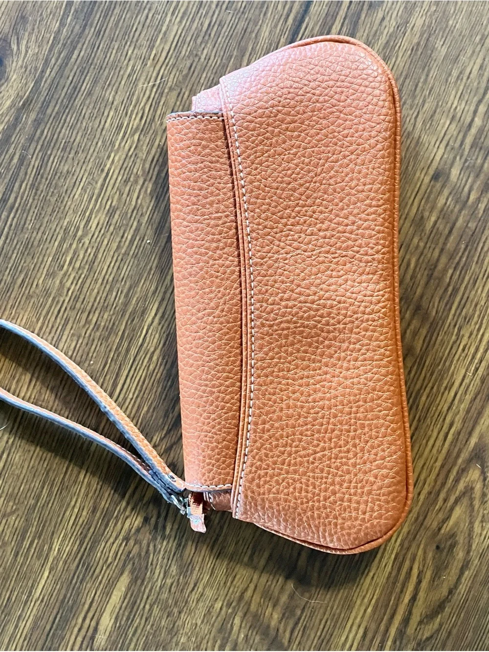 Tommy Hilfiger Like New Brown Leather Wristlet Clutch Baguette
